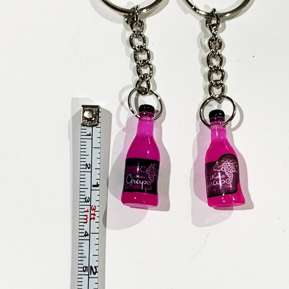 Fallout 4 Nuka Cola Grape Bottle Keychains - 3.5inch Gaming Keychain - Picture 4 of 11